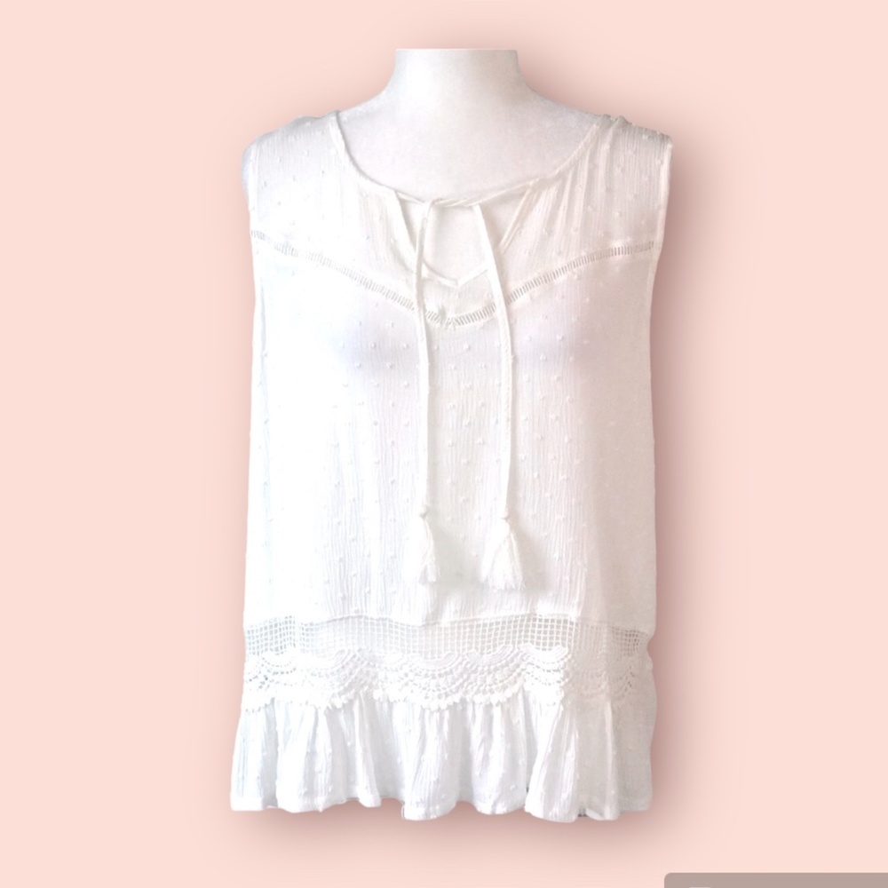 LIGHTWEIGHT GAUZY TOP IN CREAM/IVORY, SLEEVELESS, FRENCH DOT, FEMININE, …
